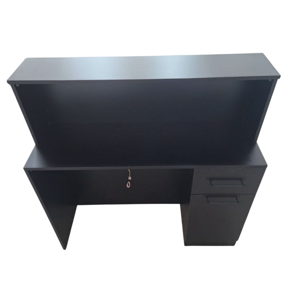 CH BRBREC BKGD 120 05